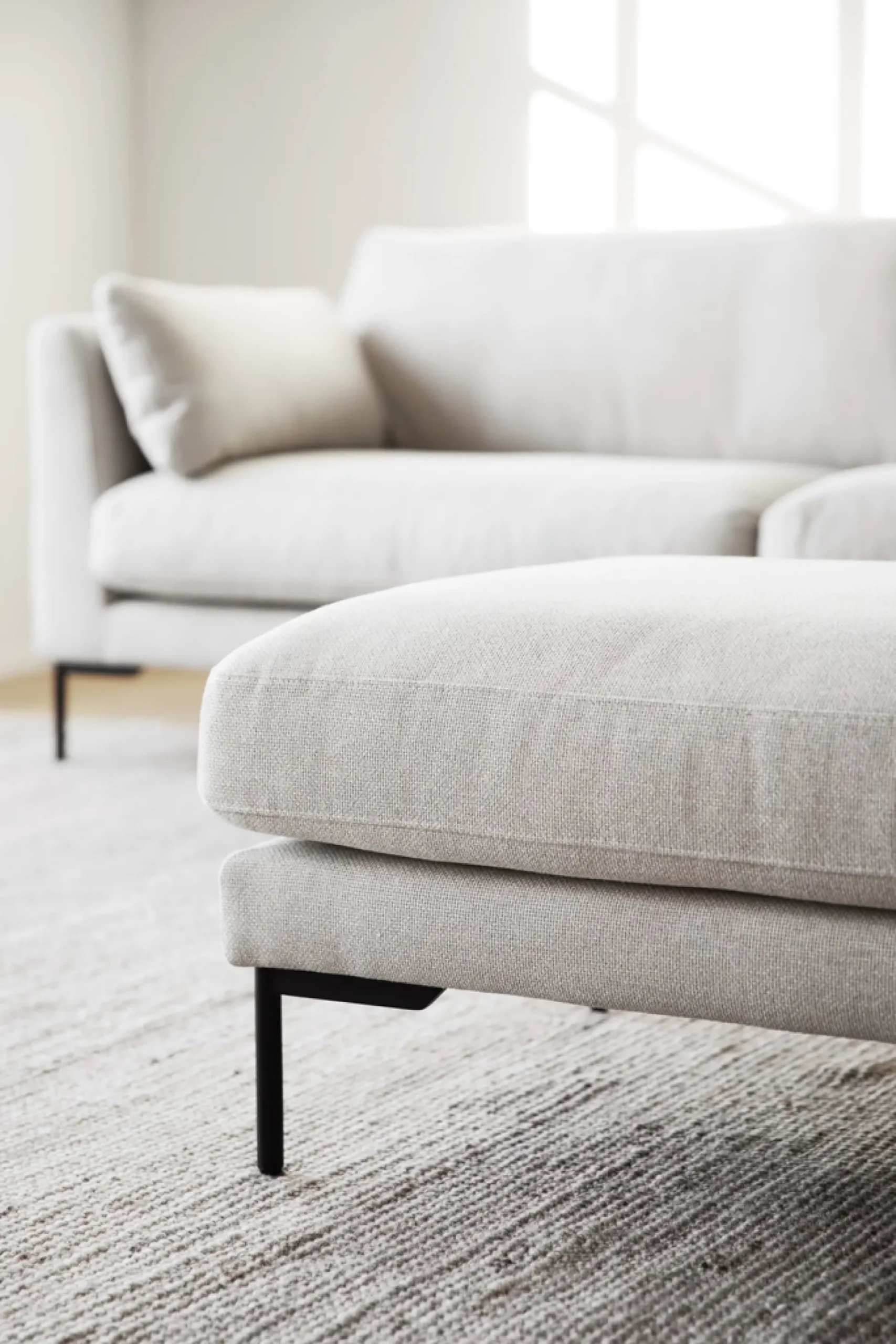 Corwin (3-ist. sohva, vaalea beige kangas rita 1)