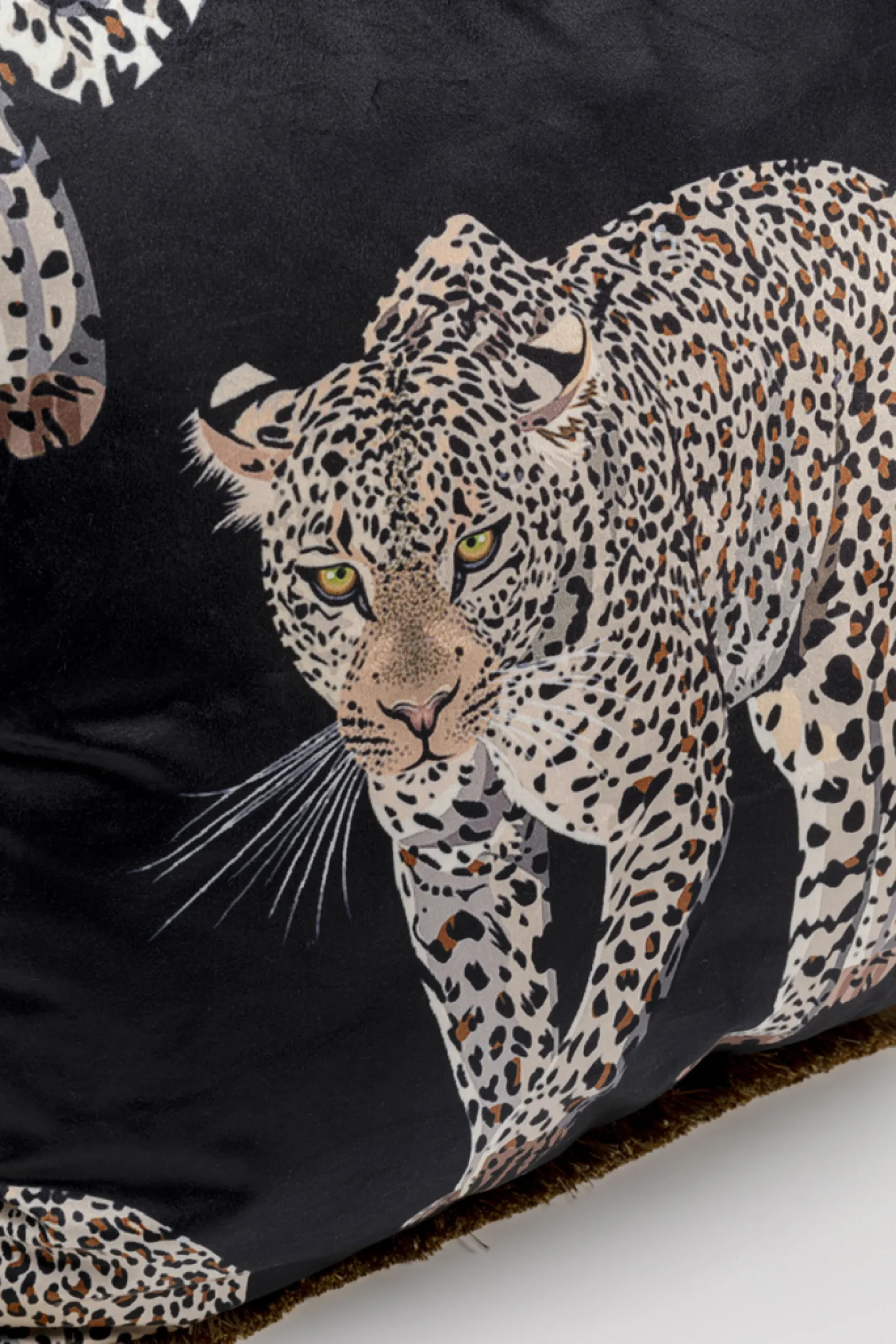 Leopard (koristetyyny 45x45 cm)