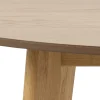 Roxby (ruokapöytä pyöreä 140 cm tammen värinen)