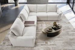 Studio (kulmasohva 2k2 mekanismeilla ja välikonsolilla vaalea beige)